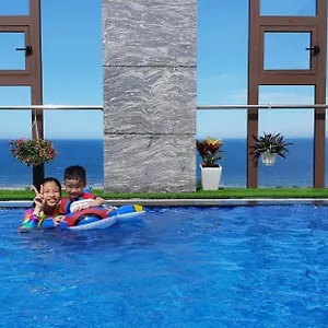 Martin Ho & 3*, Da Nang Vietnam